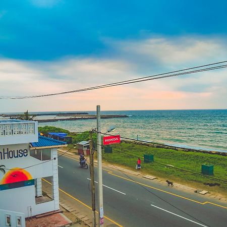 Hikka Ocean Resort Hikkaduwa Zewnętrze zdjęcie