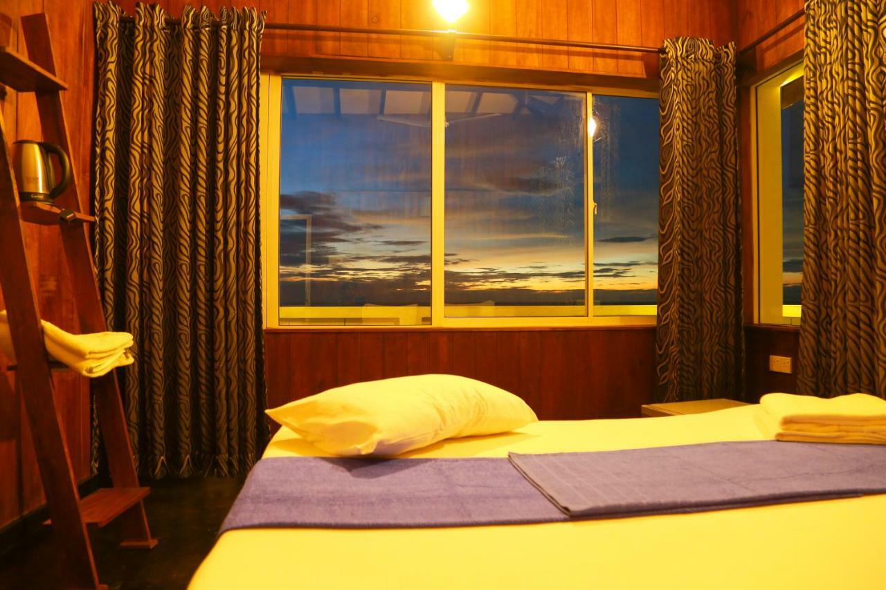 Hikka Ocean Resort Hikkaduwa Zewnętrze zdjęcie