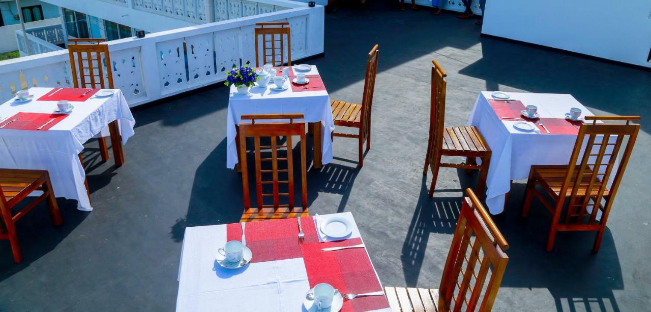 Hikka Ocean Resort Hikkaduwa Zewnętrze zdjęcie